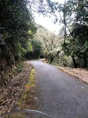 尺間神社の周辺