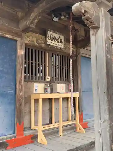 馬暦神社の本殿・本堂