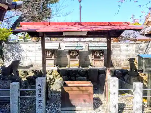 白山神社（榎白山神社）の末社・摂社