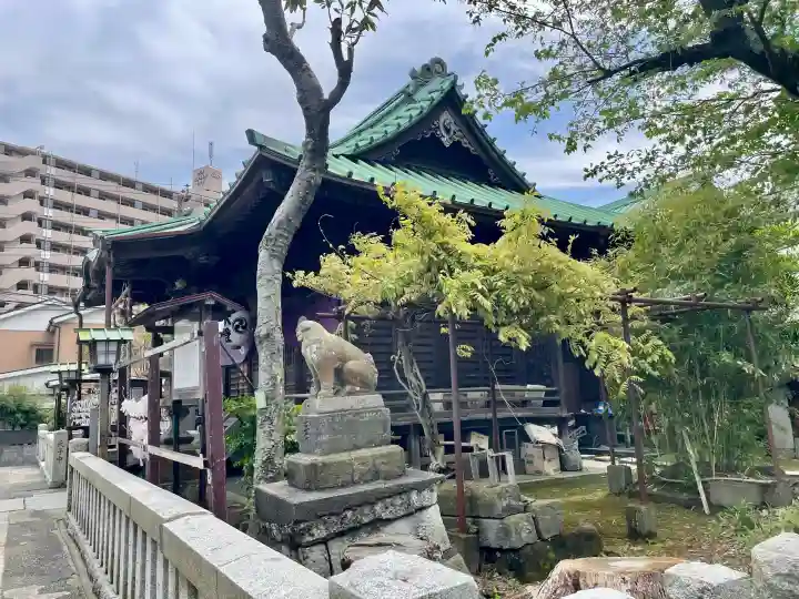 鹿島神社の{uncategorized: "未分類", other: "その他", undefined: "問題あり", building: "その他建物", grave: "お墓", sacred_gate: "鳥居", guardian: "狛犬", statue: "像", buddha: "仏像", history: "歴史", nature: "自然", garden: "庭園", animal: "動物", pagoda: "塔", temizu: "手水舎", mountain_gate: "山門・神門", sanctuary: "本殿・本堂", subordinate: "末社・摂社", art: "芸術", scenery: "景色", jizo: "地蔵", ema: "絵馬", goshuin: "御朱印", omikuji: "おみくじ", items: "授与品その他", amulet: "お守り", goshuincho: "御朱印帳", eats: "食事", festival: "お祭り", votive_dance: "神楽", shichigosan: "七五三参", wedding: "結婚式", experience: "体験その他", initially: "初詣", around: "周辺", anti_infection: "感染症対策"}