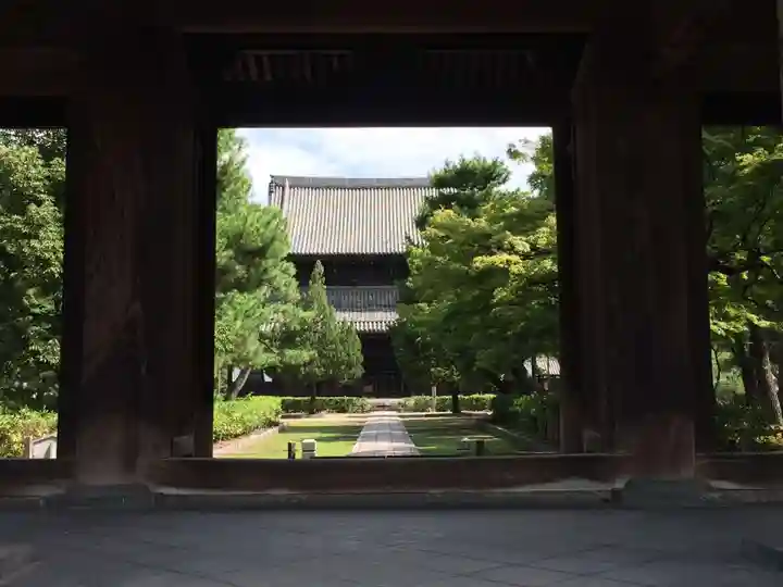 建仁寺(建仁禅寺)の山門・神門