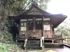 御所神社の本殿