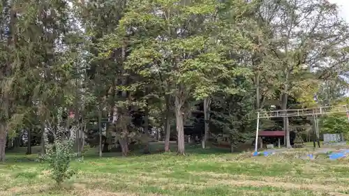 智恵文神社の庭園