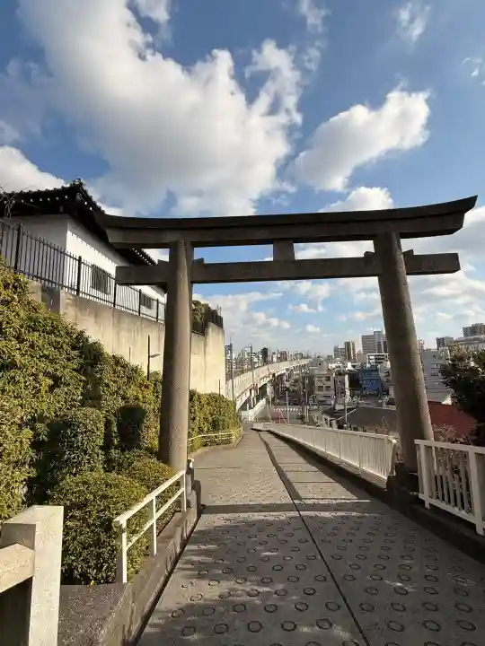 赤羽八幡神社の{uncategorized: "未分類", other: "その他", undefined: "問題あり", building: "その他建物", grave: "お墓", sacred_gate: "鳥居", guardian: "狛犬", statue: "像", buddha: "仏像", history: "歴史", nature: "自然", garden: "庭園", animal: "動物", pagoda: "塔", temizu: "手水舎", mountain_gate: "山門・神門", sanctuary: "本殿・本堂", subordinate: "末社・摂社", art: "芸術", scenery: "景色", jizo: "地蔵", ema: "絵馬", goshuin: "御朱印", omikuji: "おみくじ", items: "授与品その他", amulet: "お守り", goshuincho: "御朱印帳", eats: "食事", festival: "お祭り", votive_dance: "神楽", shichigosan: "七五三参", wedding: "結婚式", experience: "体験その他", initially: "初詣", around: "周辺", anti_infection: "感染症対策"}