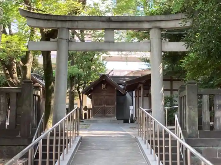 富岡八幡宮の鳥居