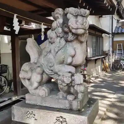 神明社（伊勢山神明社）の狛犬