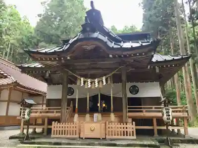 御岩神社の本殿・本堂