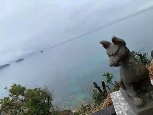 福徳稲荷神社の狛犬