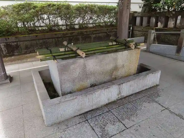 宮城縣護國神社の手水舎
