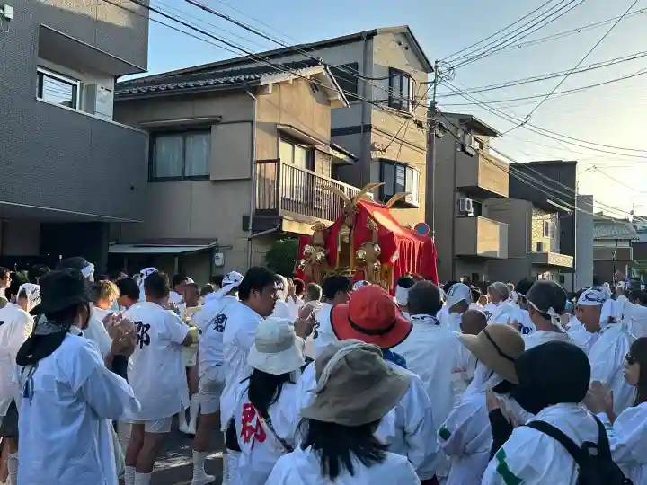 衣手神社の{uncategorized: "未分類", other: "その他", undefined: "問題あり", building: "その他建物", grave: "お墓", sacred_gate: "鳥居", guardian: "狛犬", statue: "像", buddha: "仏像", history: "歴史", nature: "自然", garden: "庭園", animal: "動物", pagoda: "塔", temizu: "手水舎", mountain_gate: "山門・神門", sanctuary: "本殿・本堂", subordinate: "末社・摂社", art: "芸術", scenery: "景色", jizo: "地蔵", ema: "絵馬", goshuin: "御朱印", omikuji: "おみくじ", items: "授与品その他", amulet: "お守り", goshuincho: "御朱印帳", eats: "食事", festival: "お祭り", votive_dance: "神楽", shichigosan: "七五三参", wedding: "結婚式", experience: "体験その他", initially: "初詣", around: "周辺", anti_infection: "感染症対策"}