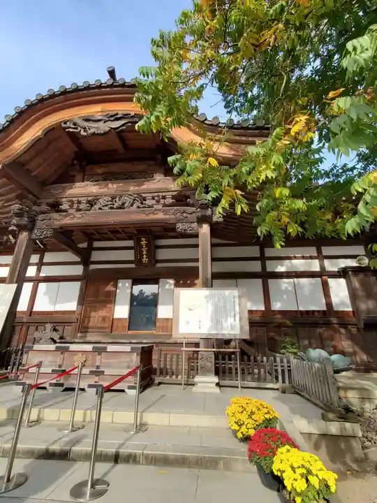 深大寺の本殿・本堂