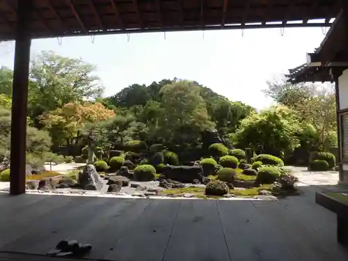 妙満寺の庭園