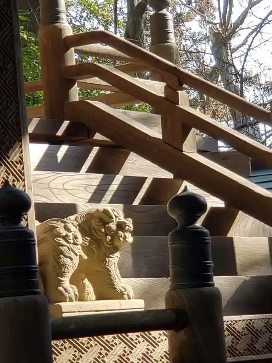 大鷲神社の狛犬