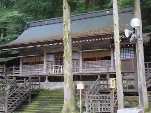 諏訪大社の本殿・本堂