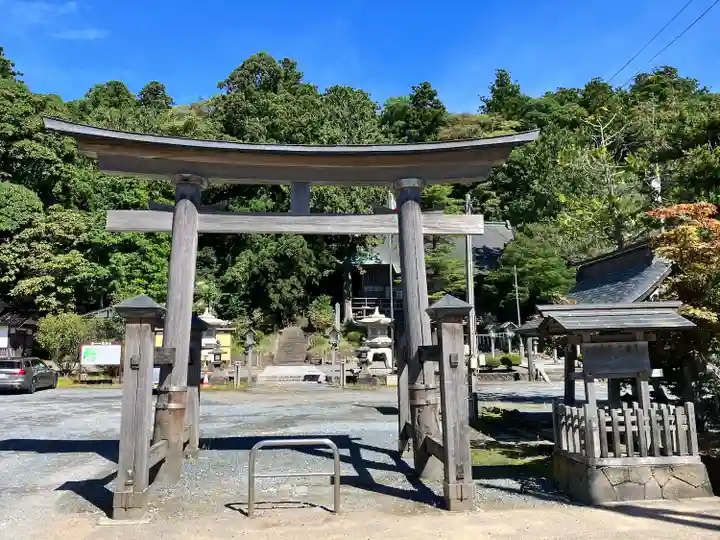 鳥海山大物忌神社吹浦口ノ宮(山形県)