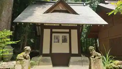 富士山東口本宮 冨士浅間神社の末社・摂社