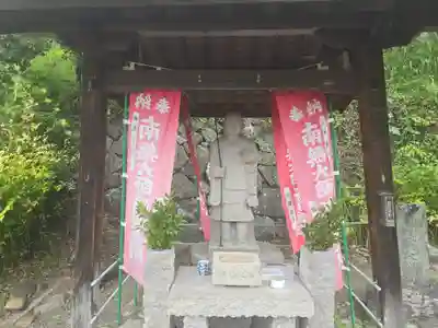 惠心院の像