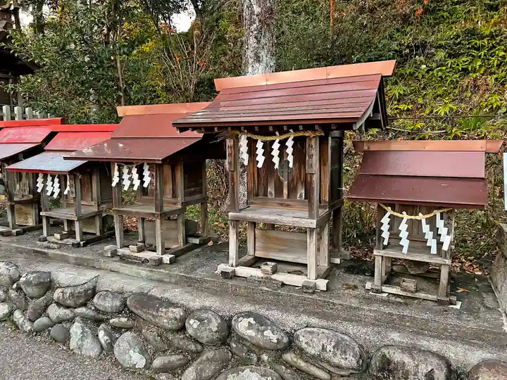 針綱神社の末社・摂社