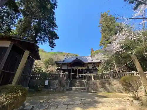 早瀧比咩神社の本殿