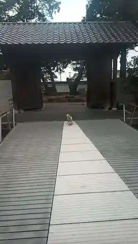 法善寺の山門・神門