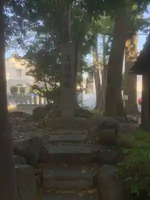 六所社（如意申町）の末社・摂社