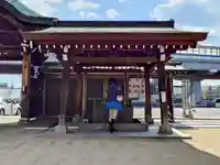 西宮成田山円満寺(圓満寺)の手水舎