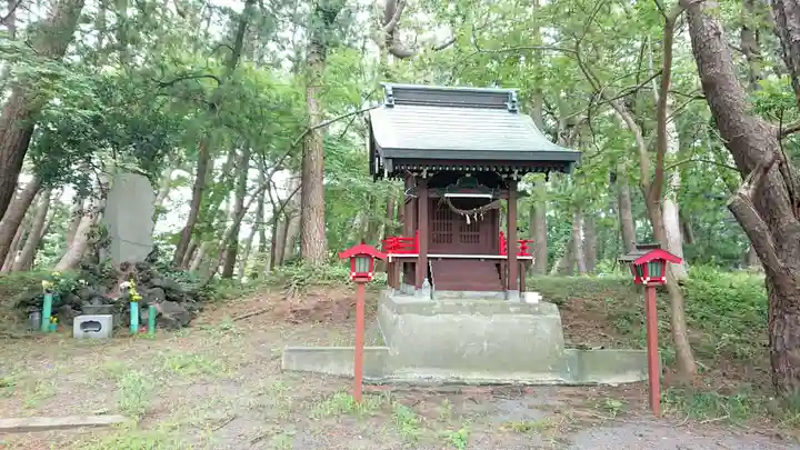 鮫島浜公園内神社の本殿・本堂