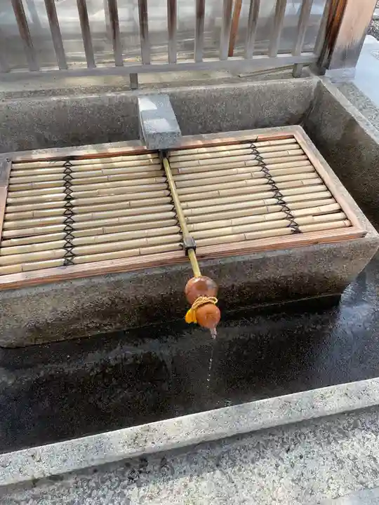 豊国神社の手水舎