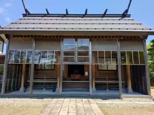 柏崎大神宮の{uncategorized: "未分類", other: "その他", undefined: "問題あり", building: "その他建物", grave: "お墓", sacred_gate: "鳥居", guardian: "狛犬", statue: "像", buddha: "仏像", history: "歴史", nature: "自然", garden: "庭園", animal: "動物", pagoda: "塔", temizu: "手水舎", mountain_gate: "山門・神門", sanctuary: "本殿・本堂", subordinate: "末社・摂社", art: "芸術", scenery: "景色", jizo: "地蔵", ema: "絵馬", goshuin: "御朱印", omikuji: "おみくじ", items: "授与品その他", amulet: "お守り", goshuincho: "御朱印帳", eats: "食事", festival: "お祭り", votive_dance: "神楽", shichigosan: "七五三参", wedding: "結婚式", experience: "体験その他", initially: "初詣", around: "周辺", anti_infection: "感染症対策"}