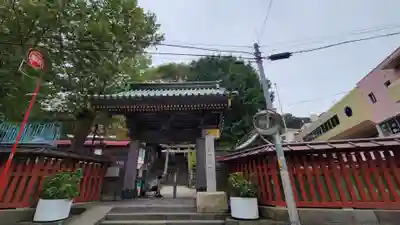 王子稲荷神社の山門・神門