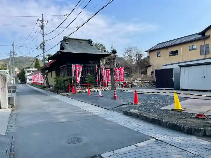 城山稲荷神社の{uncategorized: "未分類", other: "その他", undefined: "問題あり", building: "その他建物", grave: "お墓", sacred_gate: "鳥居", guardian: "狛犬", statue: "像", buddha: "仏像", history: "歴史", nature: "自然", garden: "庭園", animal: "動物", pagoda: "塔", temizu: "手水舎", mountain_gate: "山門・神門", sanctuary: "本殿・本堂", subordinate: "末社・摂社", art: "芸術", scenery: "景色", jizo: "地蔵", ema: "絵馬", goshuin: "御朱印", omikuji: "おみくじ", items: "授与品その他", amulet: "お守り", goshuincho: "御朱印帳", eats: "食事", festival: "お祭り", votive_dance: "神楽", shichigosan: "七五三参", wedding: "結婚式", experience: "体験その他", initially: "初詣", around: "周辺", anti_infection: "感染症対策"}