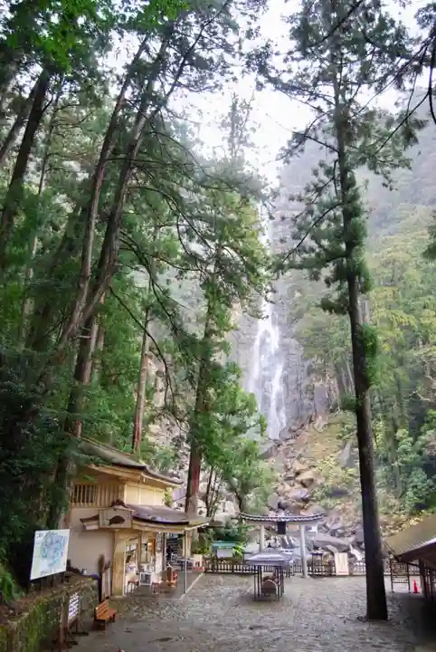 飛瀧神社(熊野那智大社別宮)のその他建物