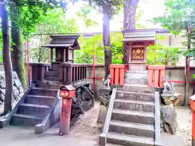 榊森白山社の末社・摂社