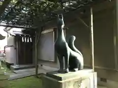 藤神稲荷神社の狛犬
