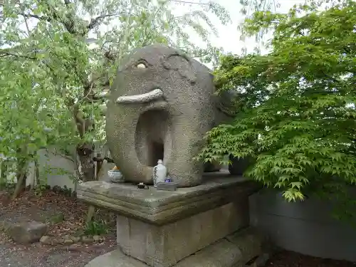 善養寺（善養密寺）の狛犬