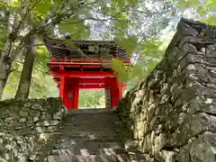 真福院の山門