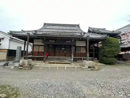 妙巌寺の{uncategorized: "未分類", other: "その他", undefined: "問題あり", building: "その他建物", grave: "お墓", sacred_gate: "鳥居", guardian: "狛犬", statue: "像", buddha: "仏像", history: "歴史", nature: "自然", garden: "庭園", animal: "動物", pagoda: "塔", temizu: "手水舎", mountain_gate: "山門・神門", sanctuary: "本殿・本堂", subordinate: "末社・摂社", art: "芸術", scenery: "景色", jizo: "地蔵", ema: "絵馬", goshuin: "御朱印", omikuji: "おみくじ", items: "授与品その他", amulet: "お守り", goshuincho: "御朱印帳", eats: "食事", festival: "お祭り", votive_dance: "神楽", shichigosan: "七五三参", wedding: "結婚式", experience: "体験その他", initially: "初詣", around: "周辺", anti_infection: "感染症対策"}