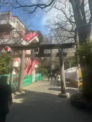 東郷神社の{uncategorized: "未分類", other: "その他", undefined: "問題あり", building: "その他建物", grave: "お墓", sacred_gate: "鳥居", guardian: "狛犬", statue: "像", buddha: "仏像", history: "歴史", nature: "自然", garden: "庭園", animal: "動物", pagoda: "塔", temizu: "手水舎", mountain_gate: "山門・神門", sanctuary: "本殿・本堂", subordinate: "末社・摂社", art: "芸術", scenery: "景色", jizo: "地蔵", ema: "絵馬", goshuin: "御朱印", omikuji: "おみくじ", items: "授与品その他", amulet: "お守り", goshuincho: "御朱印帳", eats: "食事", festival: "お祭り", votive_dance: "神楽", shichigosan: "七五三参", wedding: "結婚式", experience: "体験その他", initially: "初詣", around: "周辺", anti_infection: "感染症対策"}