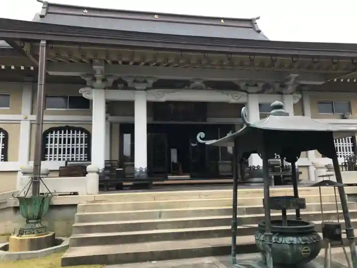 延命寺の本殿・本堂