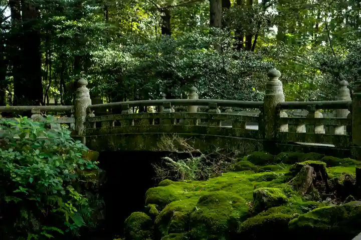 彌彦神社(新潟県)