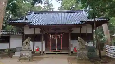日吉神社の本殿・本堂