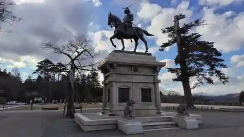 宮城縣護國神社の像