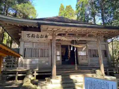 毘沙門堂の本殿・本堂