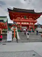 伏見稲荷大社の山門・神門