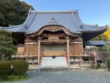 満願寺の本殿・本堂