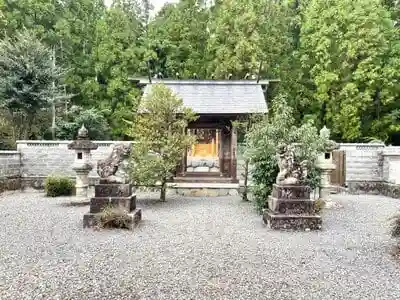 多奈閇神社の建物その他