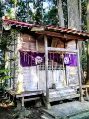 坪沼八幡神社の末社