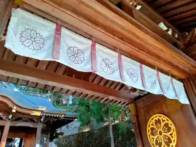 櫻山八幡宮の山門・神門