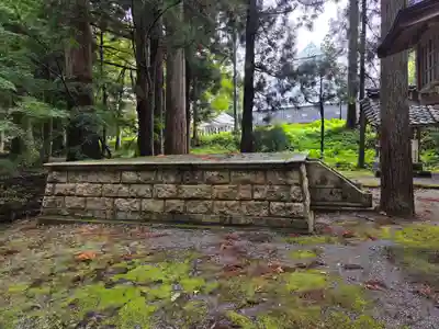 雄山神社中宮祈願殿(富山県)