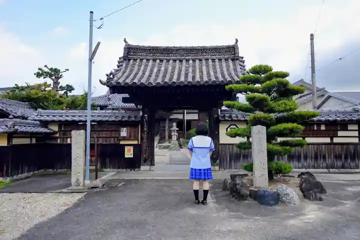 蓮台寺の山門・神門